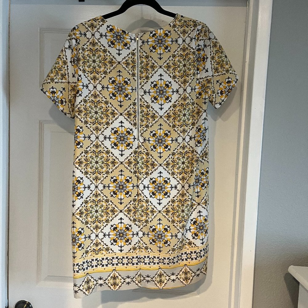 Lulus Dandy Lion Yellow Print Shift Dress